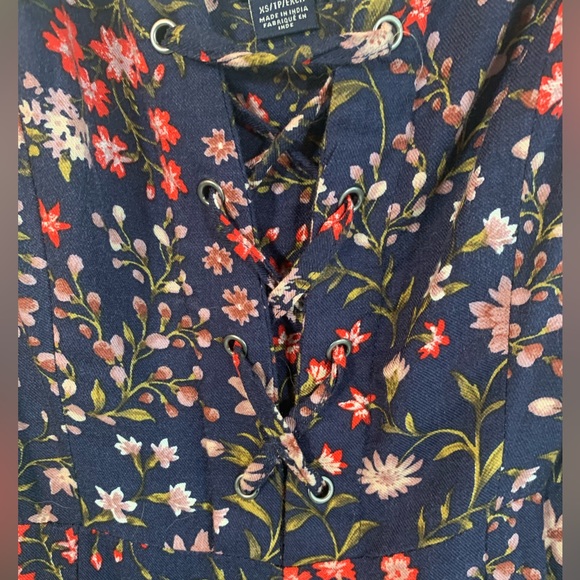 Divided Romper - Picture 4 of 5